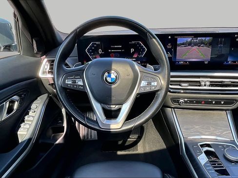 Used 2023 BMW 330i xDrive Sedan w/ Driving Assistance Package AWD/4WD image 5