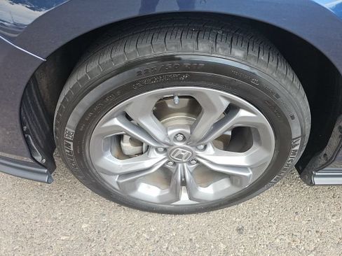 Used 2024 Honda Accord EX image 17
