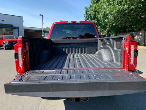 New 2025 Ford F350 XLT w/ Black Appearance Package image 5