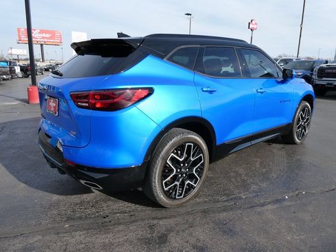 Certified 2024 Chevrolet Blazer RS w/ Driver Confidence II Package image 5