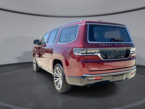 Used 2023 Jeep Grand Wagoneer Series III AWD/4WD image 10