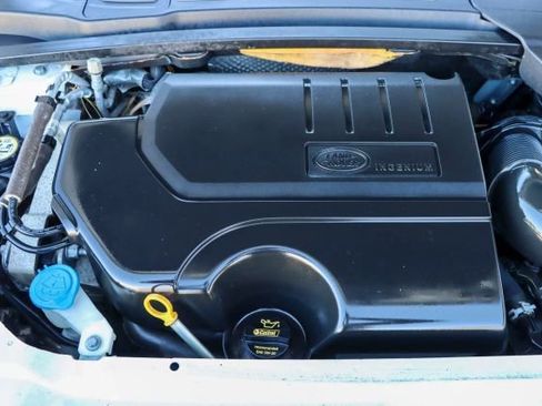 Used 2018 Land Rover Discovery Sport HSE image 43