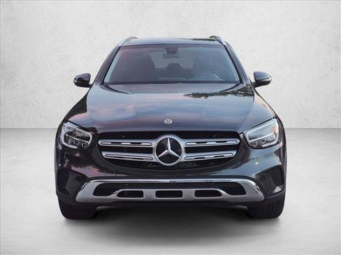 Certified 2021 Mercedes-Benz GLC 300 image 2