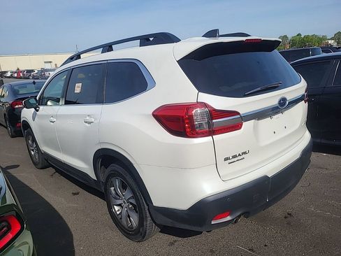 Used 2022 Subaru Ascent Premium w/ Convenience Package AWD/4WD image 4