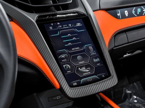 Used 2024 Lamborghini Revuelto AWD/4WD image 23