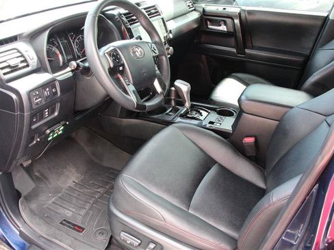 Used 2021 Toyota 4Runner TRD Off-Road Premium AWD/4WD image 11