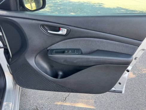 Used 2013 Dodge Dart SXT FWD image 31
