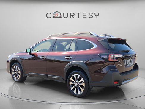 Used 2025 Subaru Outback Touring XT w/ Popular Package #2 image 4
