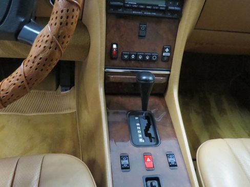 Used 1988 Mercedes-Benz 560 SL image 82