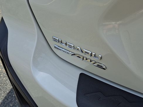Used 2024 Subaru Crosstrek 2.0i Premium image 31