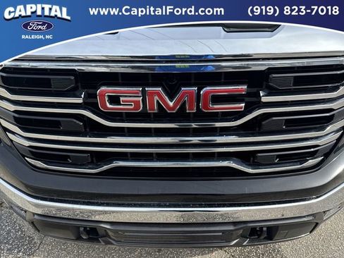 Used 2023 GMC Sierra 1500 SLT w/ SLT Premium Package image 10