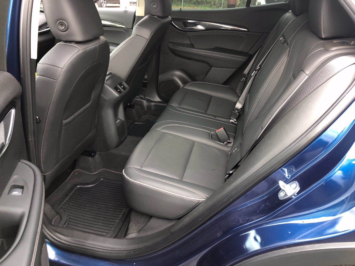 Used 2023 Buick Envision Essence AWD/4WD image 14