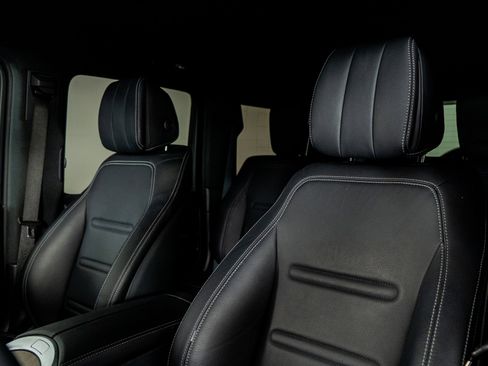 Used 2024 Mercedes-Benz G 550 G 550 image 3