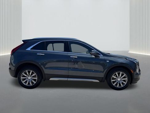Used 2021 Cadillac XT4 Premium Luxury w/ Driver Awareness Package FWD image 5