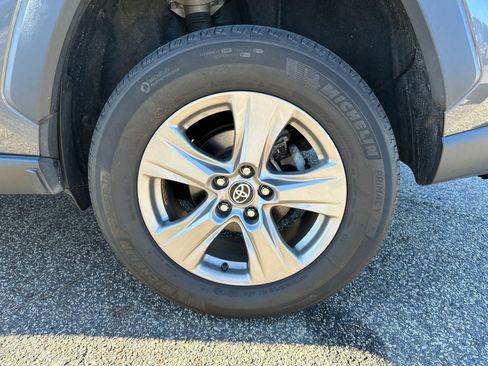 Used 2023 Toyota RAV4 XLE image 19