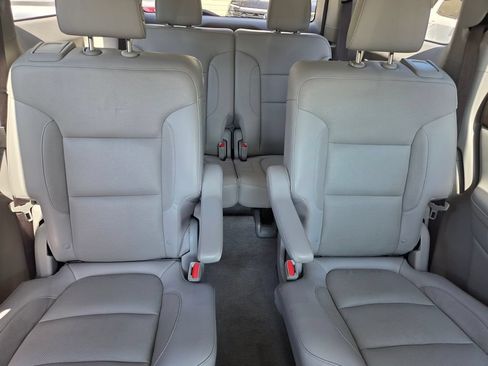 Used 2018 GMC Acadia SLT FWD image 31