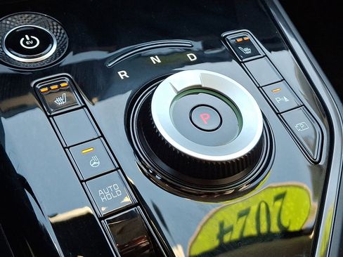 Used 2024 Kia Niro Wind w/ Wind Preserve Package image 14