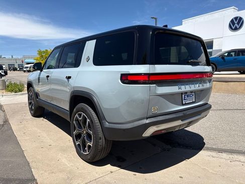 Used 2023 Rivian R1S Adventure AWD/4WD image 4