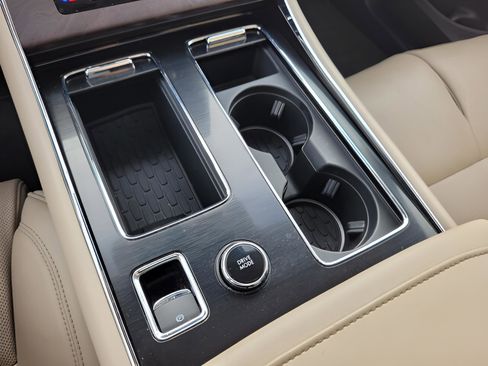 Used 2022 Lincoln Aviator Grand Touring w/ Equipment Group 301A image 31