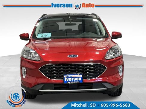 Used 2022 Ford Escape SEL w/ Technology Package image 3