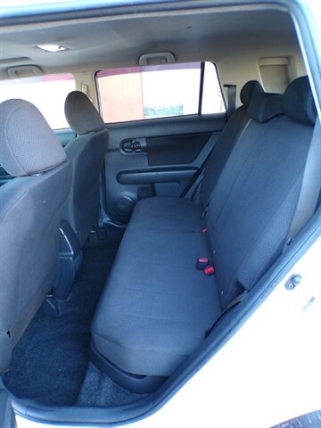 Used 2010 Scion xB FWD image 20