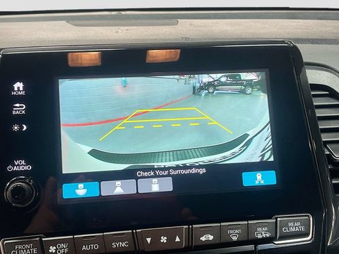 Used 2024 Honda Odyssey EX-L image 13