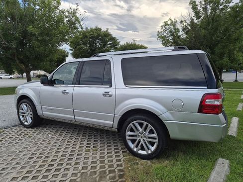 Used 2017 Ford Expedition EL Platinum AWD/4WD image 8