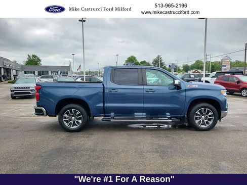 Used 2024 Chevrolet Silverado 1500 LT AWD/4WD image 6