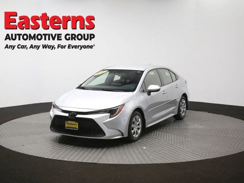 Used 2022 Toyota Corolla LE FWD image 53
