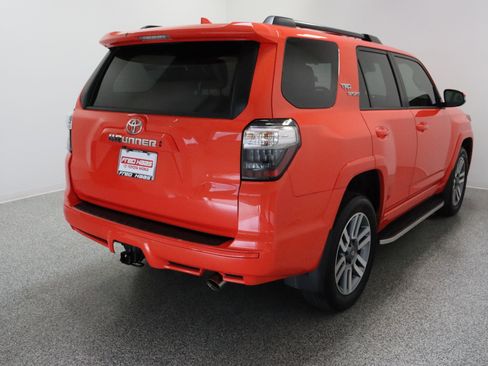 Used 2024 Toyota 4Runner TRD Sport w/ Technology Package AWD/4WD image 7