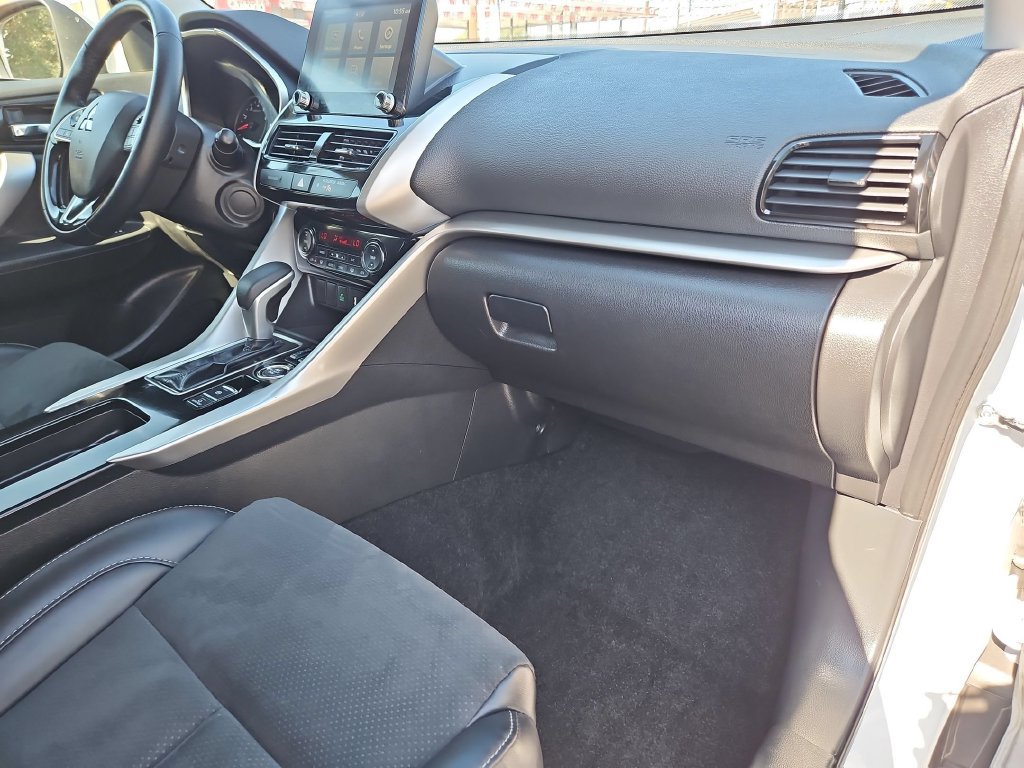 Used 2025 Mitsubishi Eclipse Cross SE AWD/4WD image 30