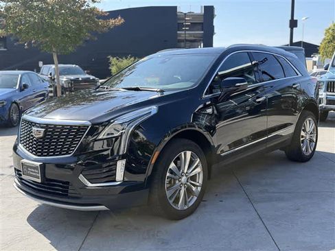 Used 2023 Cadillac XT5 Premium Luxury FWD image 2