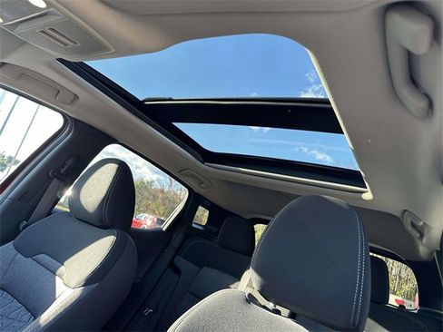 New 2026 Nissan Kicks SV w/ SV Premium Package image 17