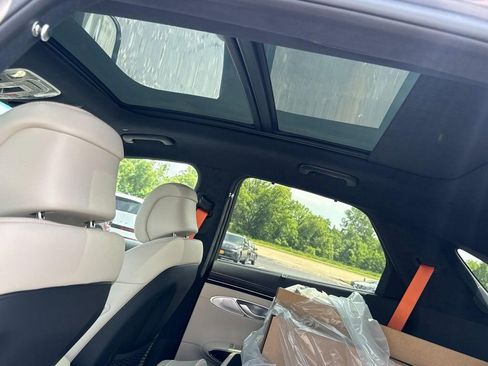 New 2026 Genesis GV70 3.5T Sport Prestige AWD/4WD image 8