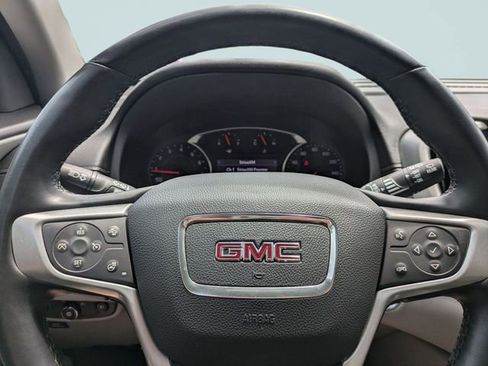 Used 2023 GMC Terrain SLT FWD image 29
