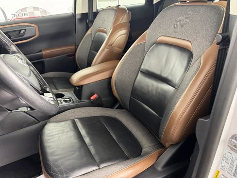 Used 2022 Ford Bronco Sport Outer Banks w/ Tech Package AWD/4WD image 30