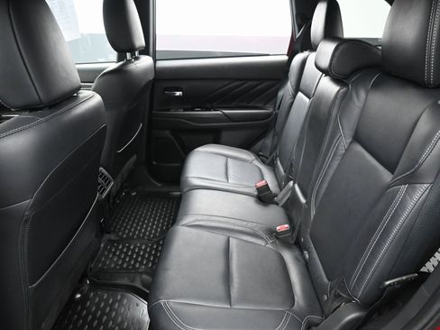 Used 2021 Mitsubishi Outlander SEL image 27