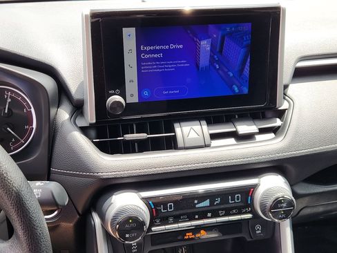 Certified 2025 Toyota RAV4 XLE AWD/4WD image 14