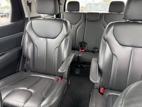 Used 2022 Hyundai Palisade SEL w/ Premium Package AWD/4WD image 10