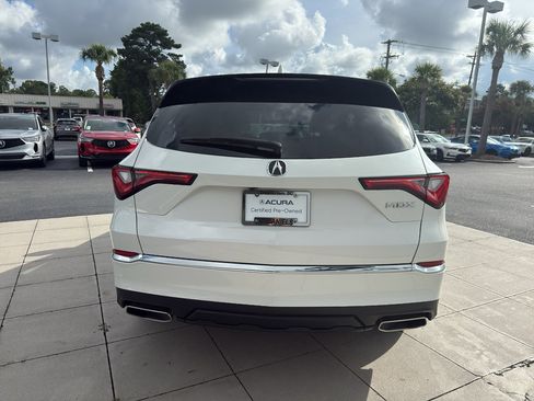 Certified 2023 Acura MDX FWD image 4