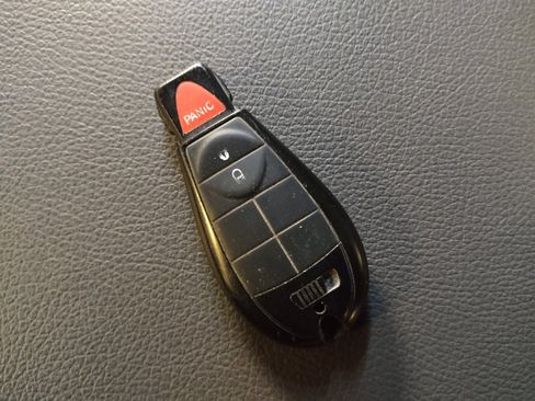 Used 2019 RAM 1500 Express image 32