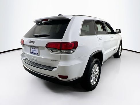 Used 2022 Jeep Grand Cherokee Laredo E AWD/4WD image 5