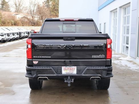 Used 2019 Chevrolet Silverado 1500 High Country w/ Z71 Off-Road Package image 9