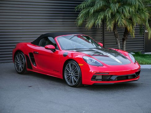 Used 2025 Porsche 718 Boxster GTS RWD image 6