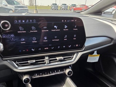 New 2026 Chevrolet Equinox EV LT w/ Comfort Package image 3