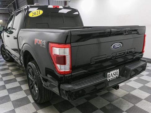 Used 2021 Ford F150 Lariat w/ Max Trailer Tow Package image 11