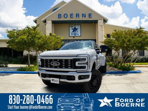 Used 2026 Ford F350 Platinum AWD/4WD image 1
