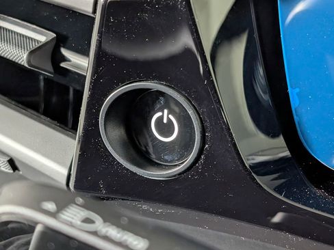 New 2025 Porsche Macan 4 Electric image 37