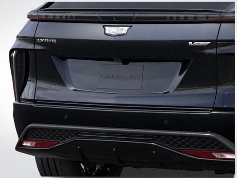New 2026 Cadillac Lyriq V w/ Exterior Carbon Fiber Package image 16