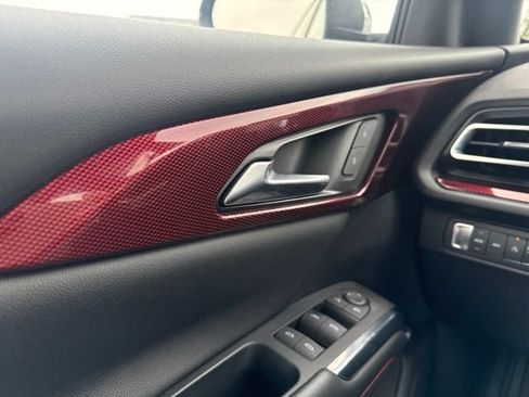 Used 2024 Chevrolet Traverse Z71 w/ LPO, Floor Liner Package AWD/4WD image 29